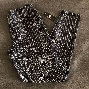 BNWT Icyzone Ankle Workout/Yoga Leggings, Small